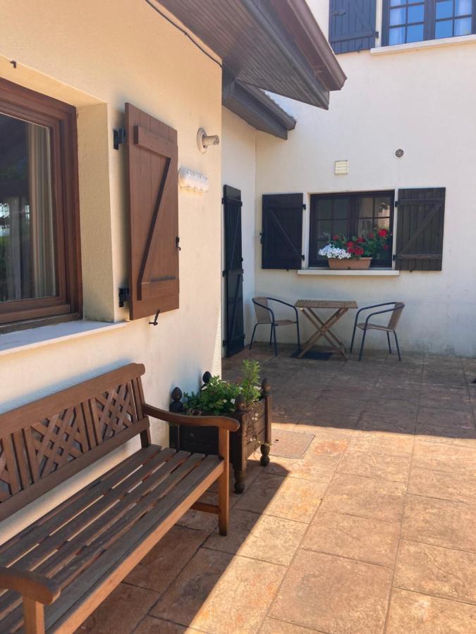 Alquilo Habitacion En Hendaye Ngoại thất bức ảnh